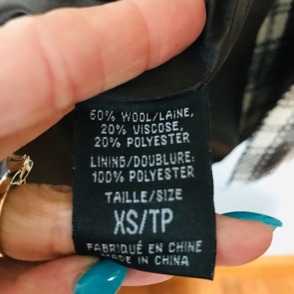 Spring/Fall Plaid Coat - 💐 will accept ANY offer 💐 - Picture 4 of 6